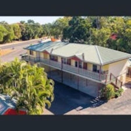 Agnes Palms Motel Агнес Уотър Екстериор снимка