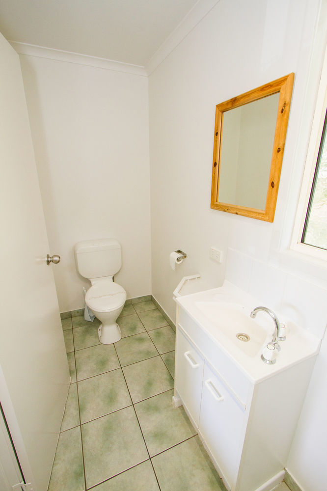 Agnes Palms Motel Агнес Уотър Екстериор снимка